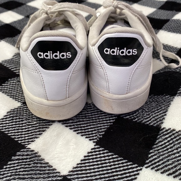 Adidas grand court cloud foam shoes - Picture 5 of 7